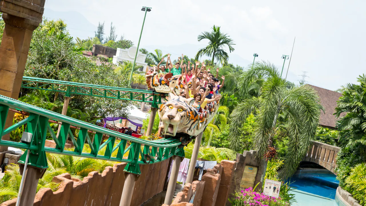 Lost World of Tambun + Aquaria KLCC Combo Ticket