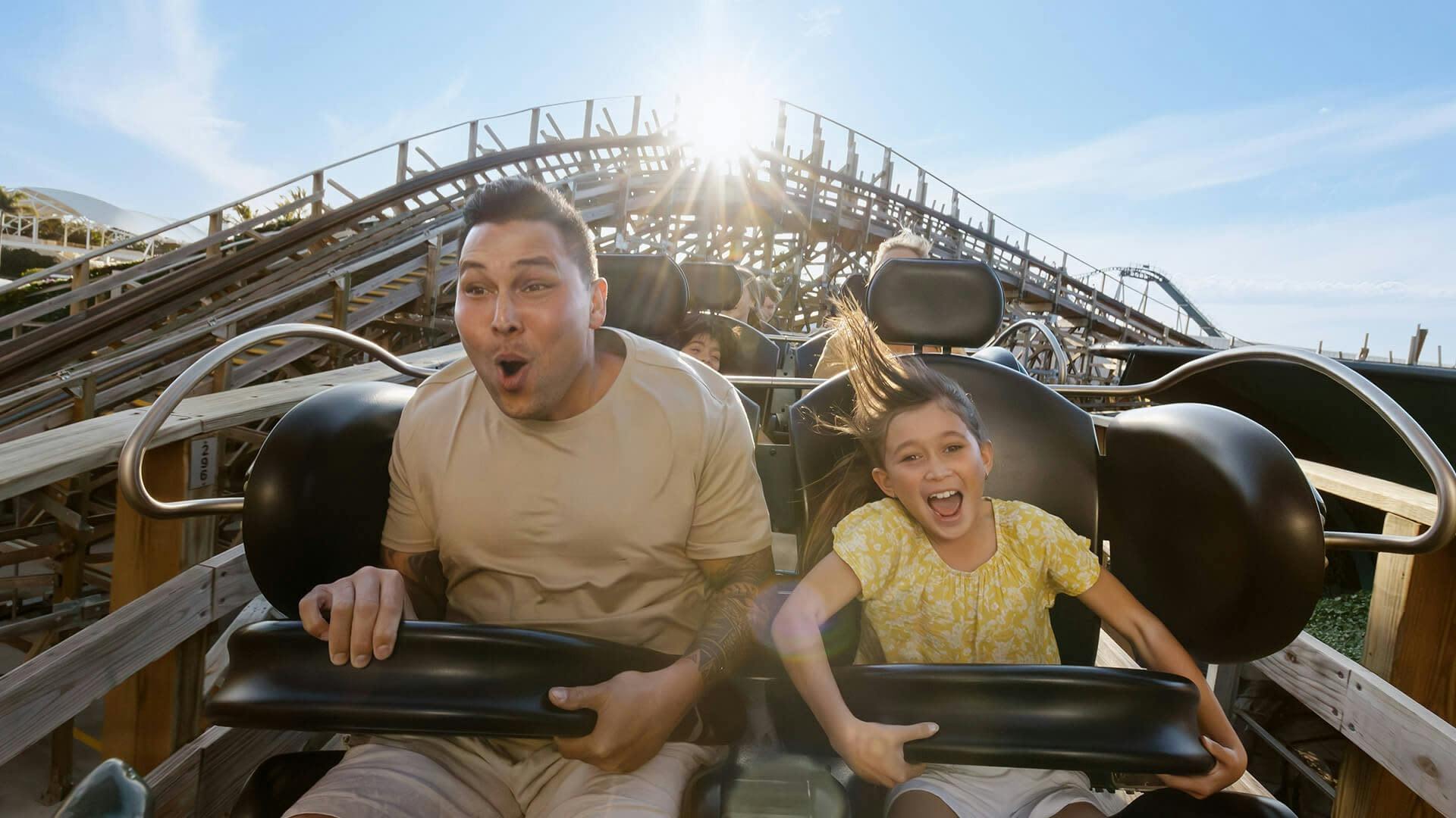 Combo: Sea World Gold Coast + SkyPoint Observation Deck 