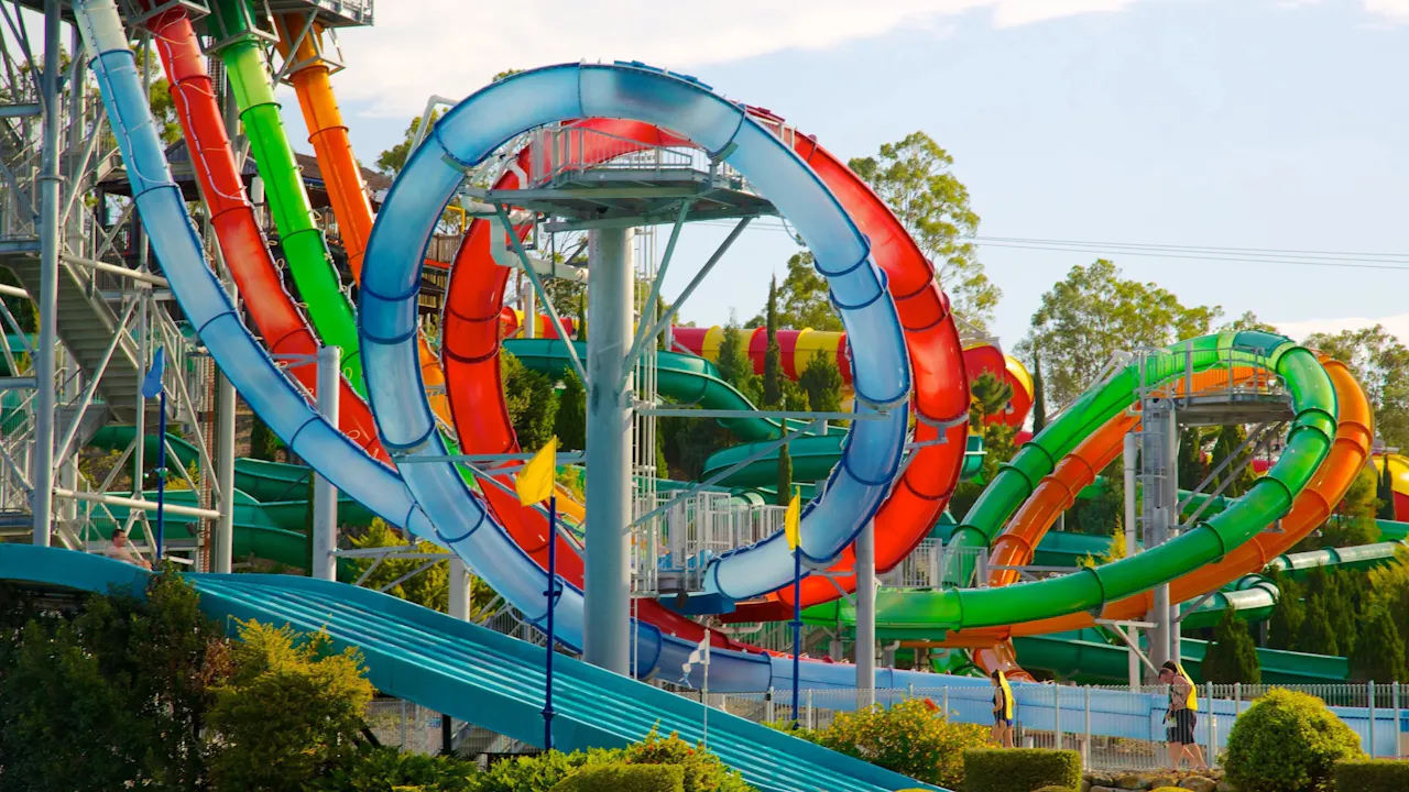 Combo: Wet'n'Wild Gold Coast + SkyPoint Observation Deck Review