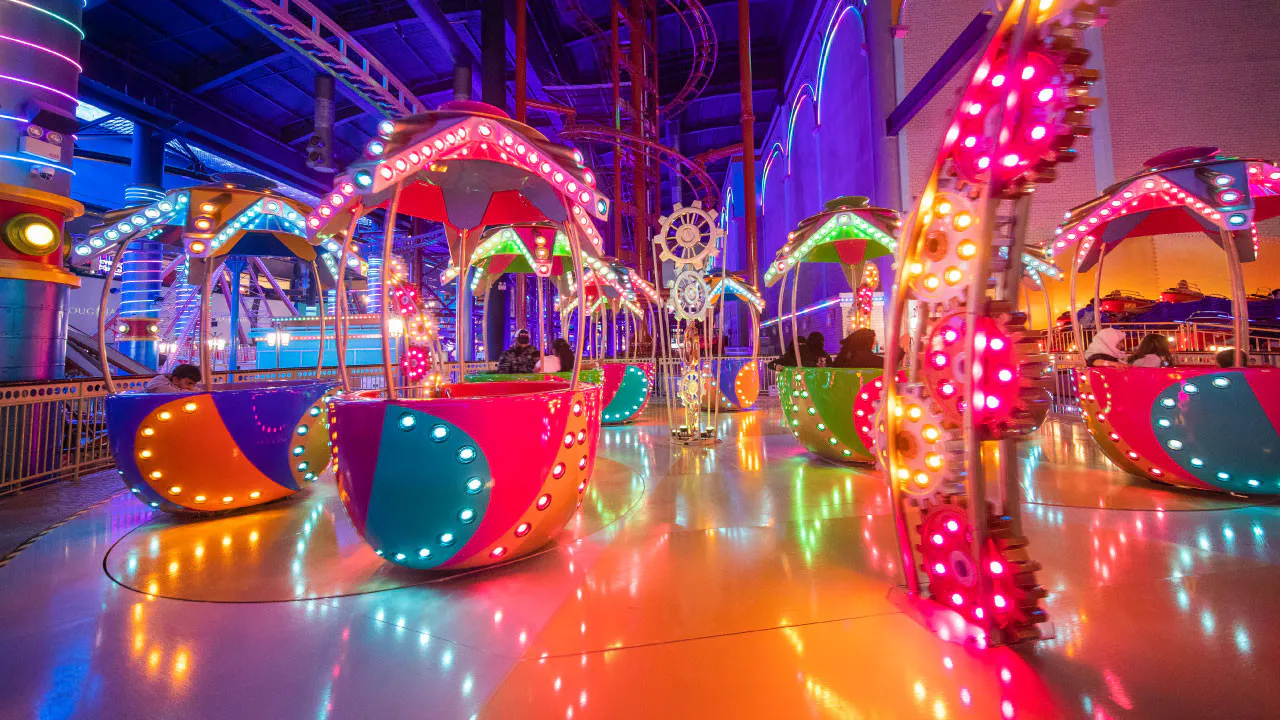 Combo: Genting Highlands Premium Outlets Cable Car + Genting Skytropolis