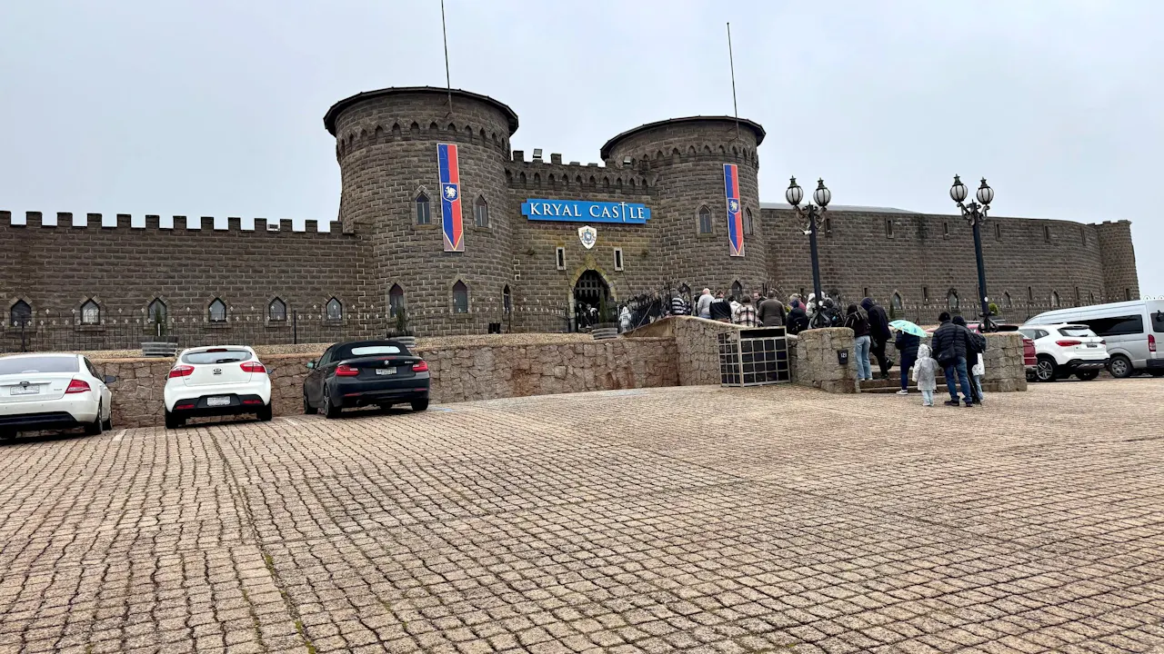 Combo: LEGOLAND Discovery Centre Melbourne + Kryal Castle Review