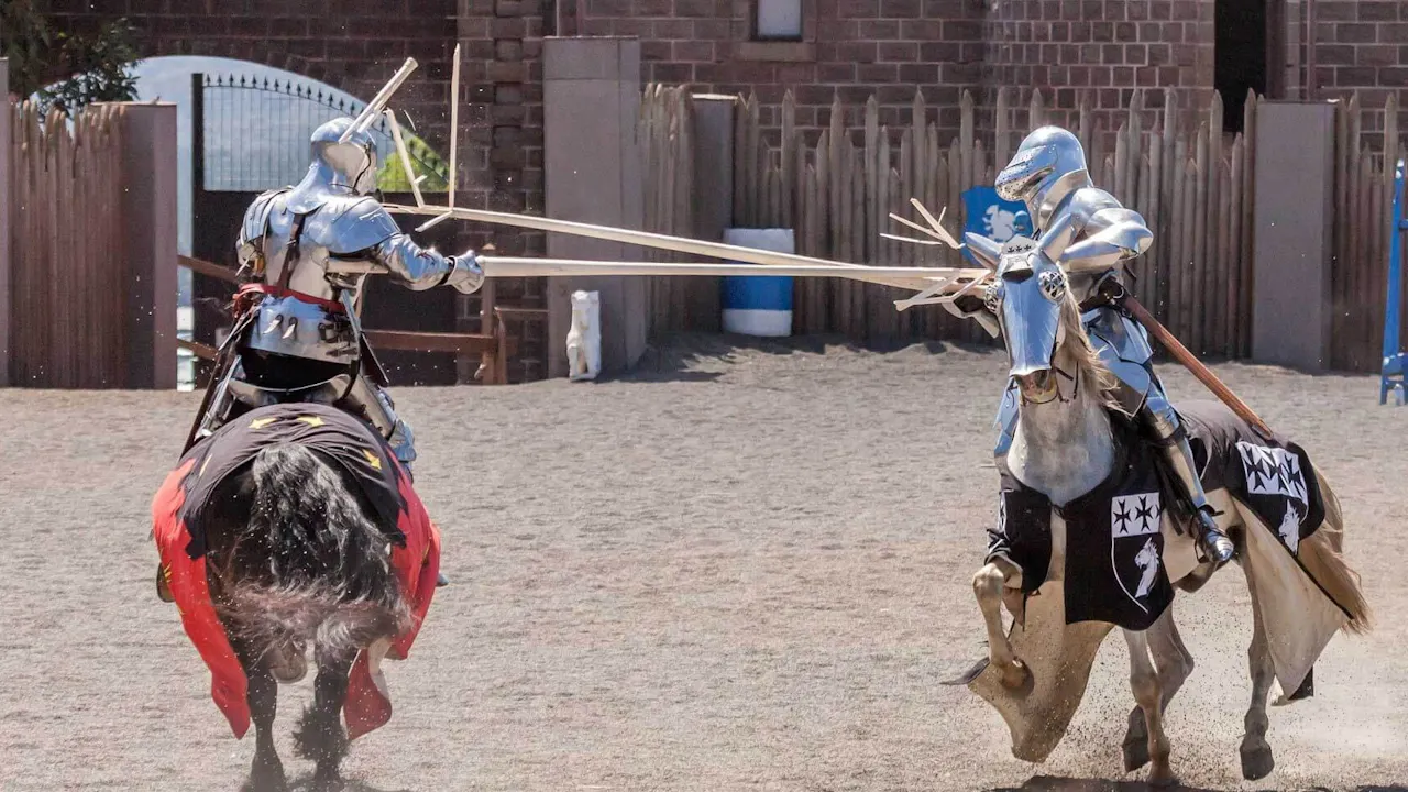 Combo: LEGOLAND Discovery Centre Melbourne + Kryal Castle