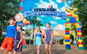 Combo: LEGOLAND Malaysia + Blue Ice Skating Rink @ Paradigm Mall 