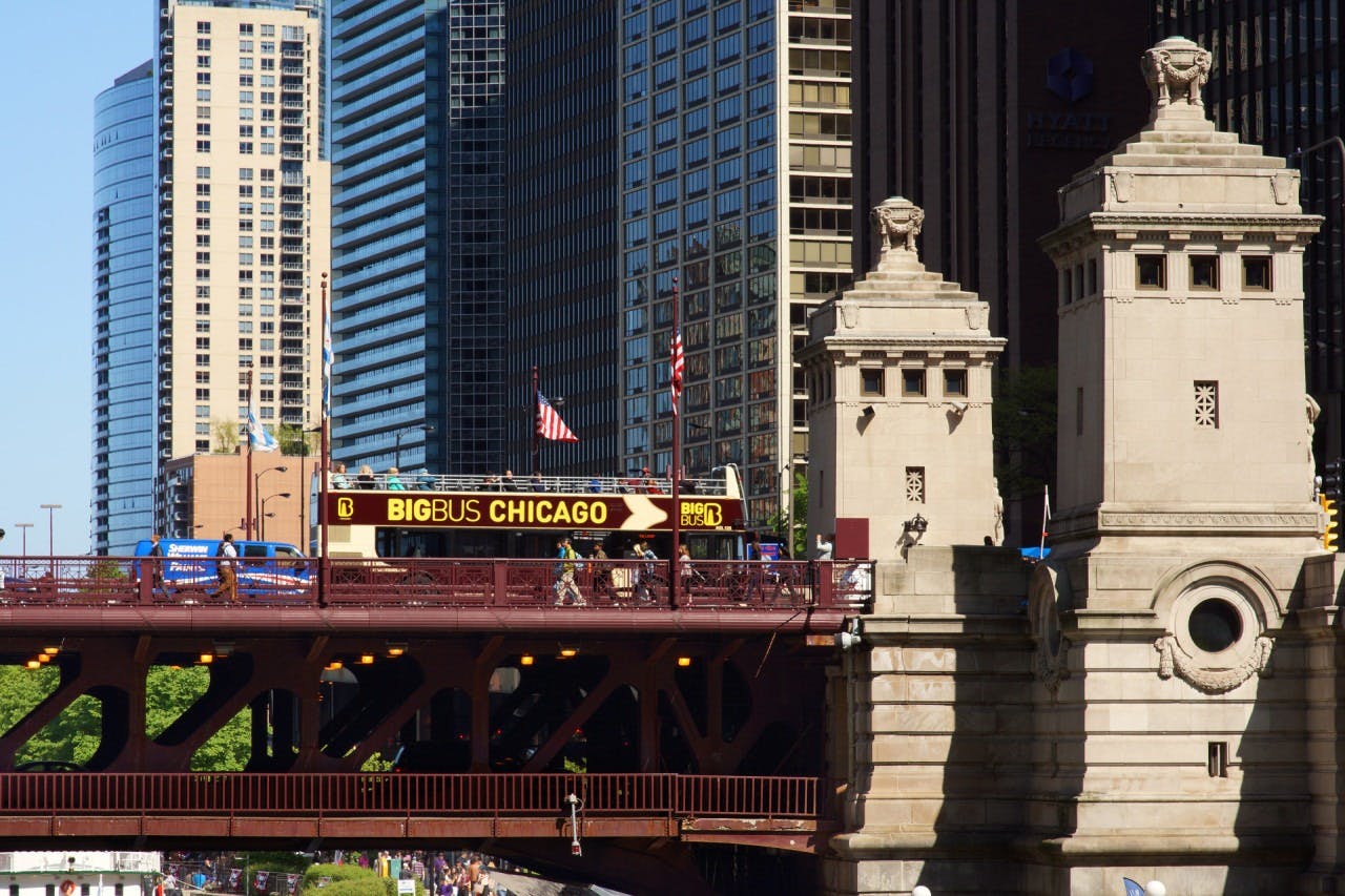 Big Bus Chicago Hop-on Hop-off Bus Tour Price