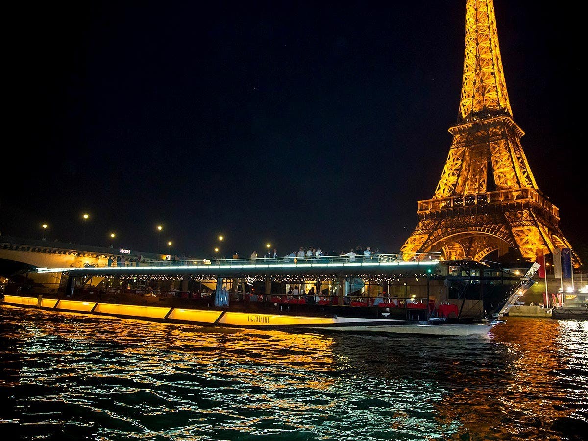Seine River Sightseeing Cruise by Bateaux Mouches Review