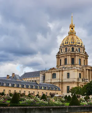 COMBO: Paris Museum Pass + Seine River Sightseeing Cruise by Bateaux Parisiens