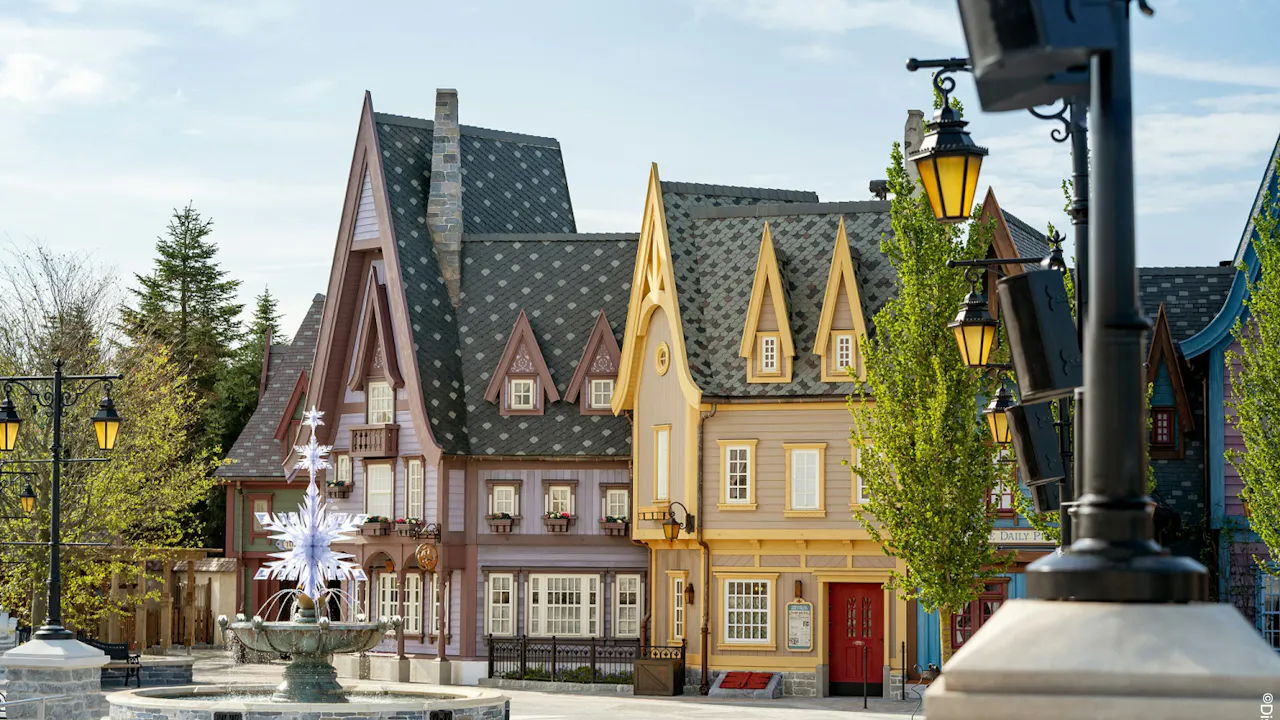 La Vallee Village with Round-Trip Transfers from Paris Location