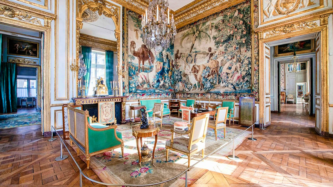 Hotel de la Marine Ticket Review