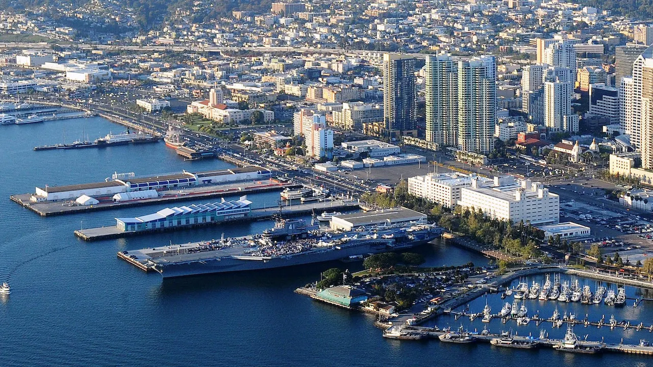 SeaWorld San Diego + USS Midway Museum Review