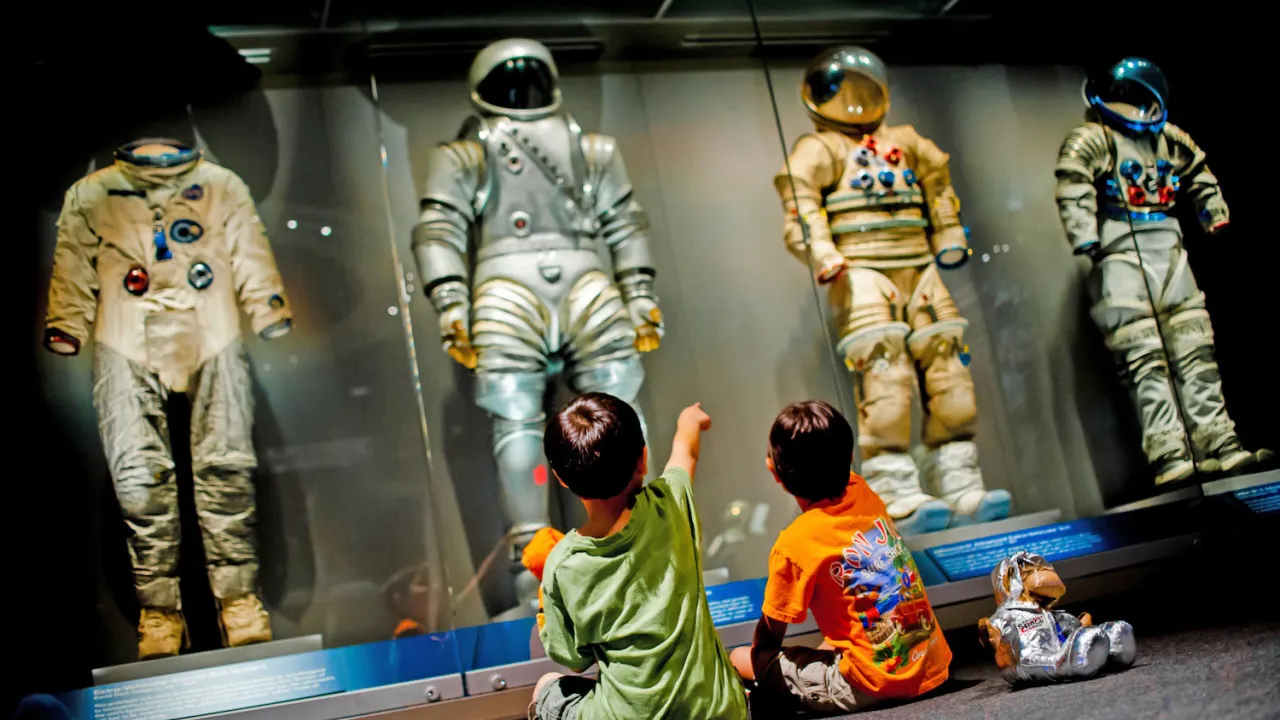 Kennedy Space Center Florida + Madame Tussauds Orlando Thrillark