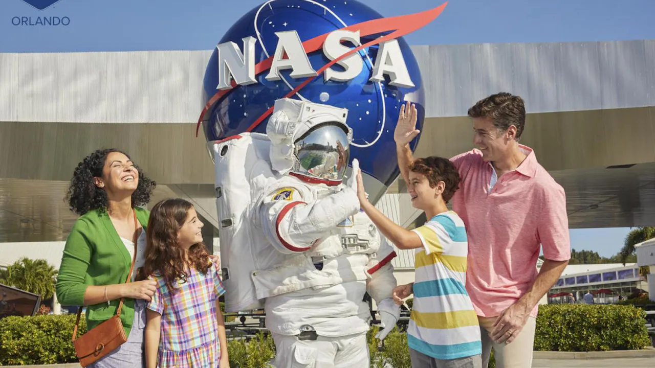 Kennedy Space Center Florida + I Ride Trolley Orlando