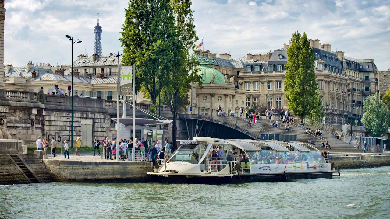 Batobus Paris Category