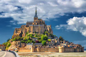 Mont Saint Michel Tour from Paris