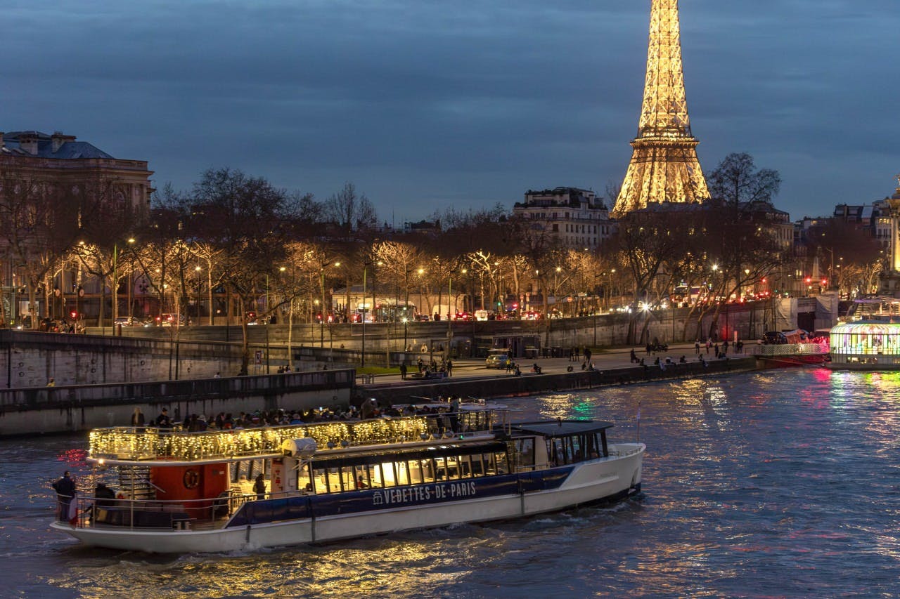 Seine River Cruise by Vedettes de Paris - Musical Aperitif Discount