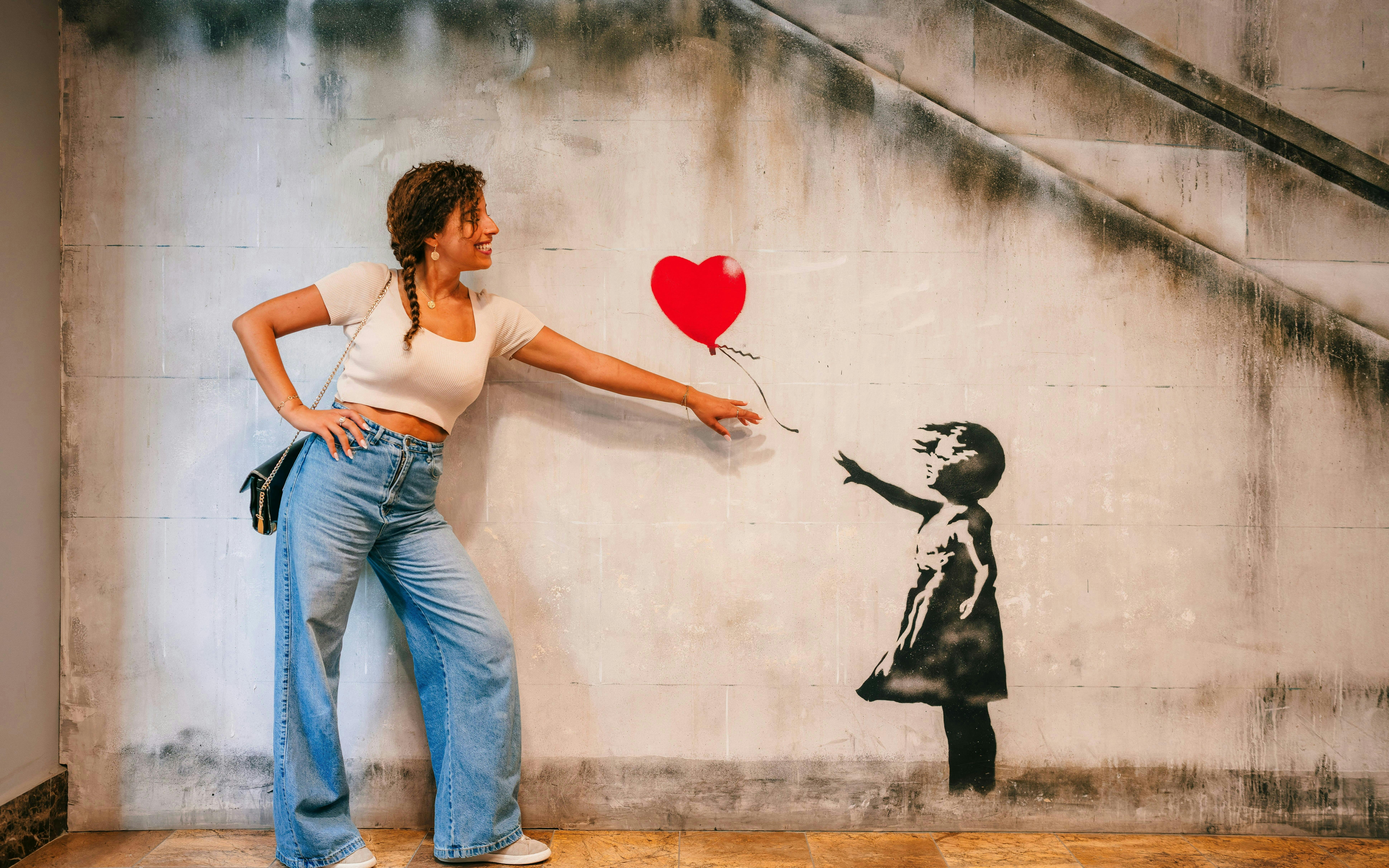 The World of Banksy: Exhibition Paris Thrillark