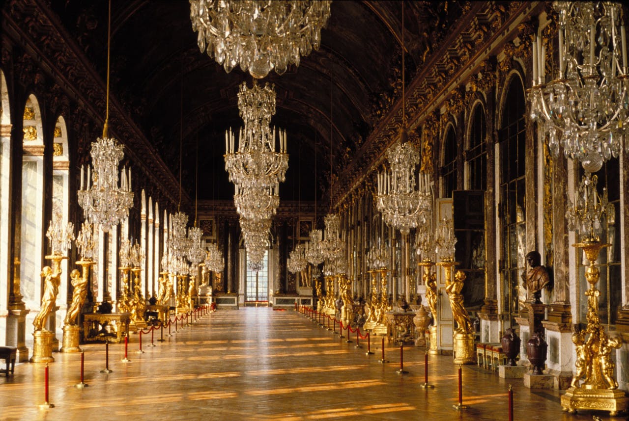 Palace of Versailles Audio-Guided Tour with Round Trip Transfers from Paris Category