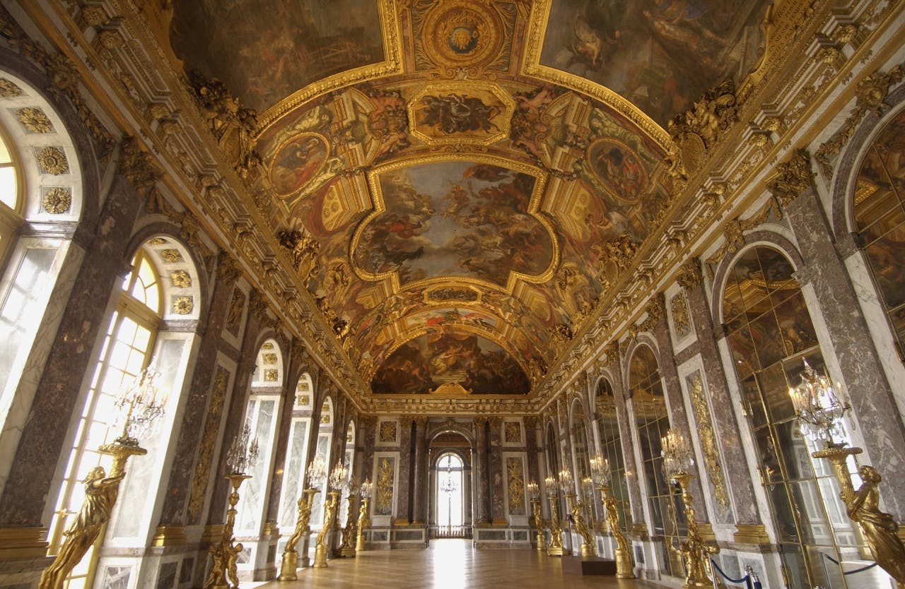 Palace of Versailles Audio-Guided Tour with Round Trip Transfers from Paris Ticket