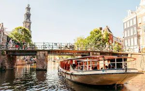 Amsterdam City Canal Cruise + Audioguide