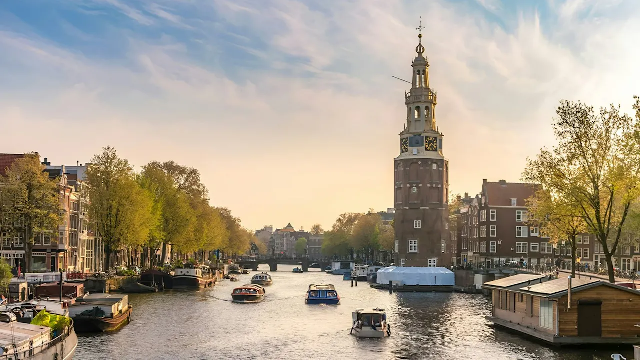 Amsterdam City Canal Cruise + Audioguide