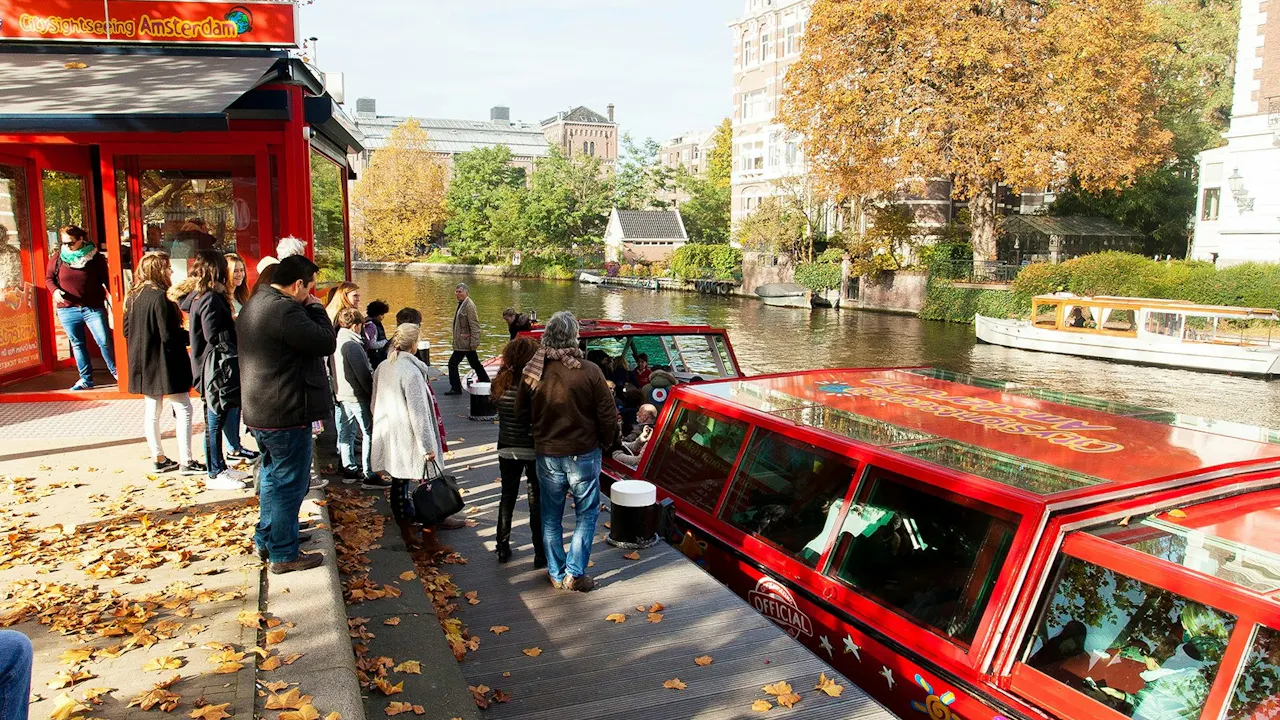 Sightseeing Hop-on Hop-off Bus Tour Amsterdam