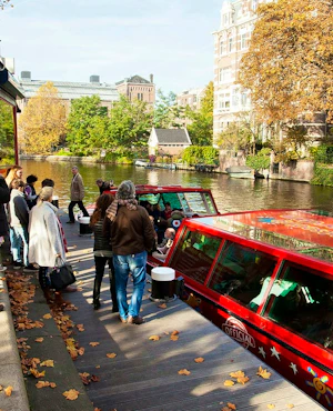 Sightseeing Hop-on Hop-off Bus Tour Amsterdam