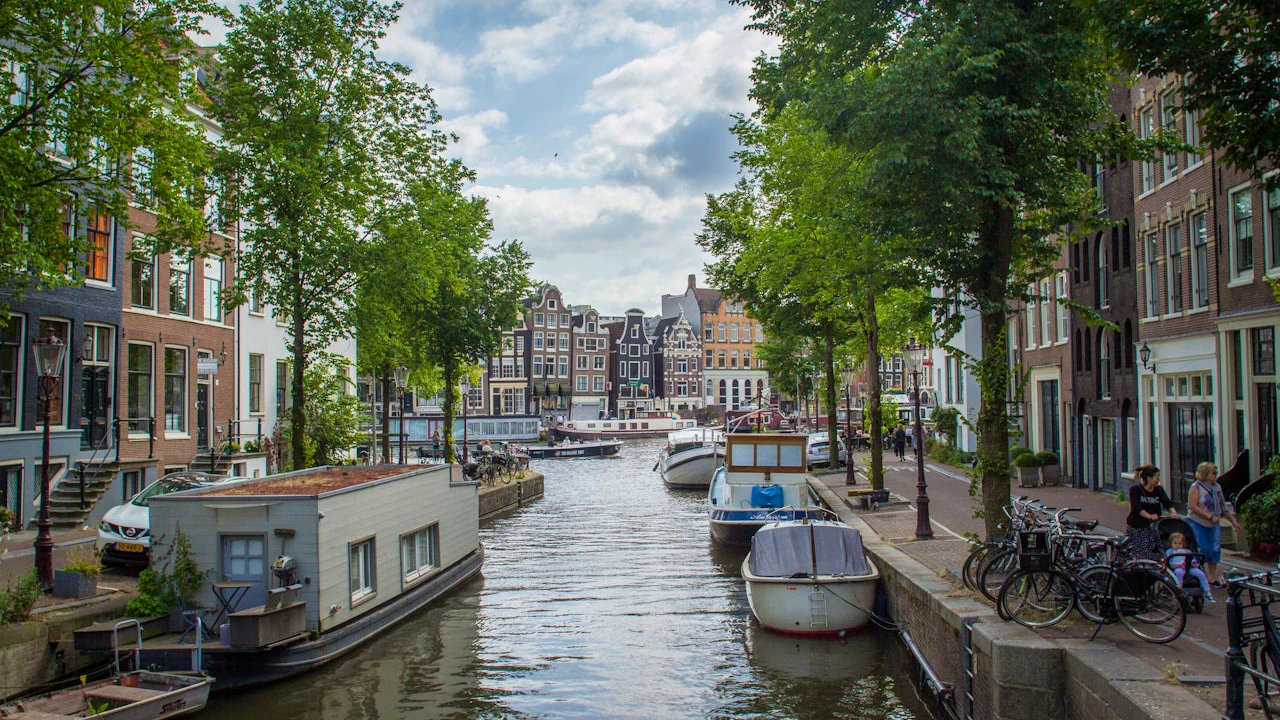 Anne Frank Walking Tour Ticket