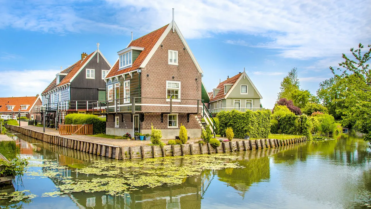 Amsterdam Half-Day Tour: Windmills, Volendam & Marken Ticket