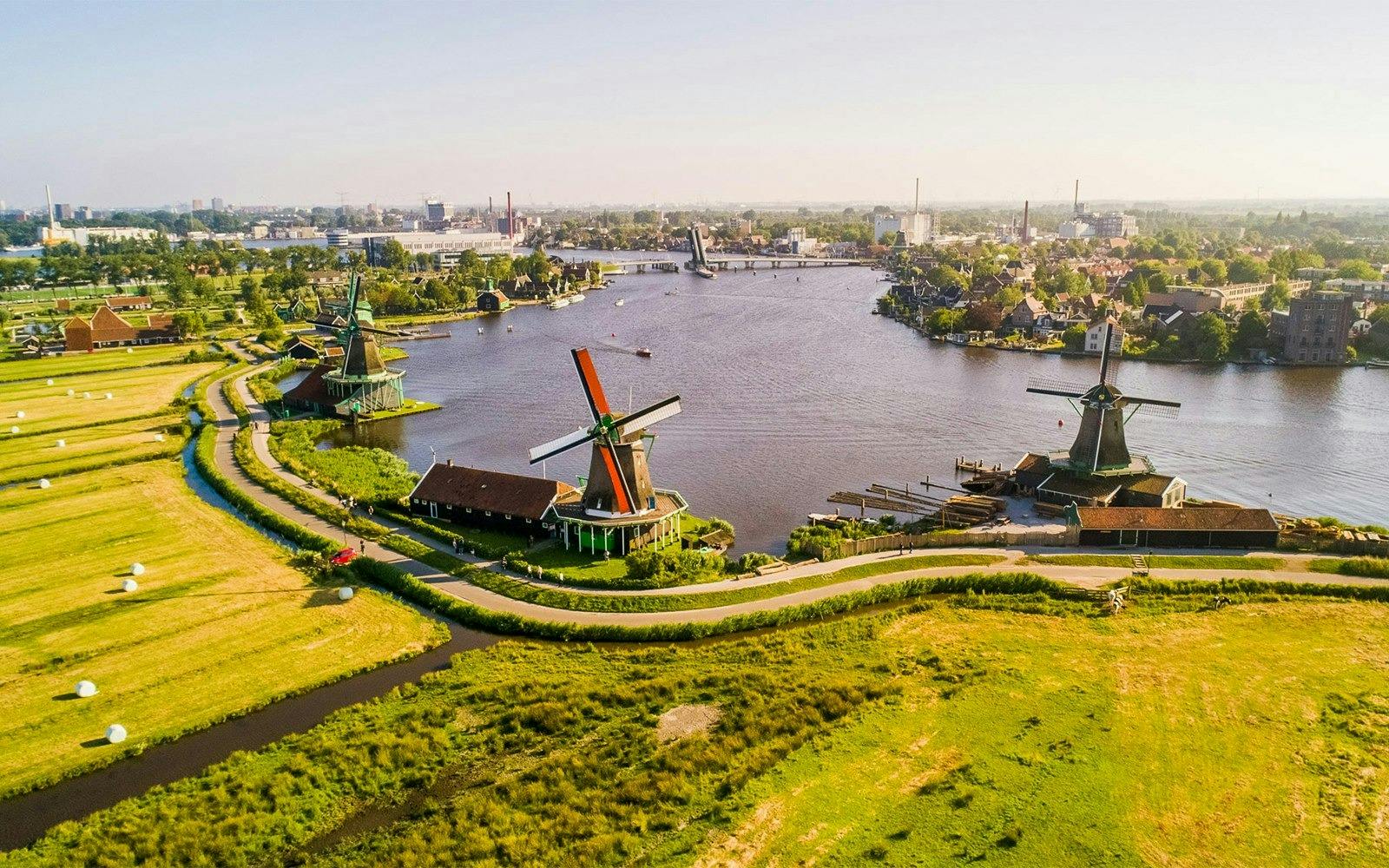 Zaanse Schans Windmill Village Tour with Transfers Thrillark
