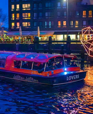 Amsterdam Canal Cruise with Dinner
