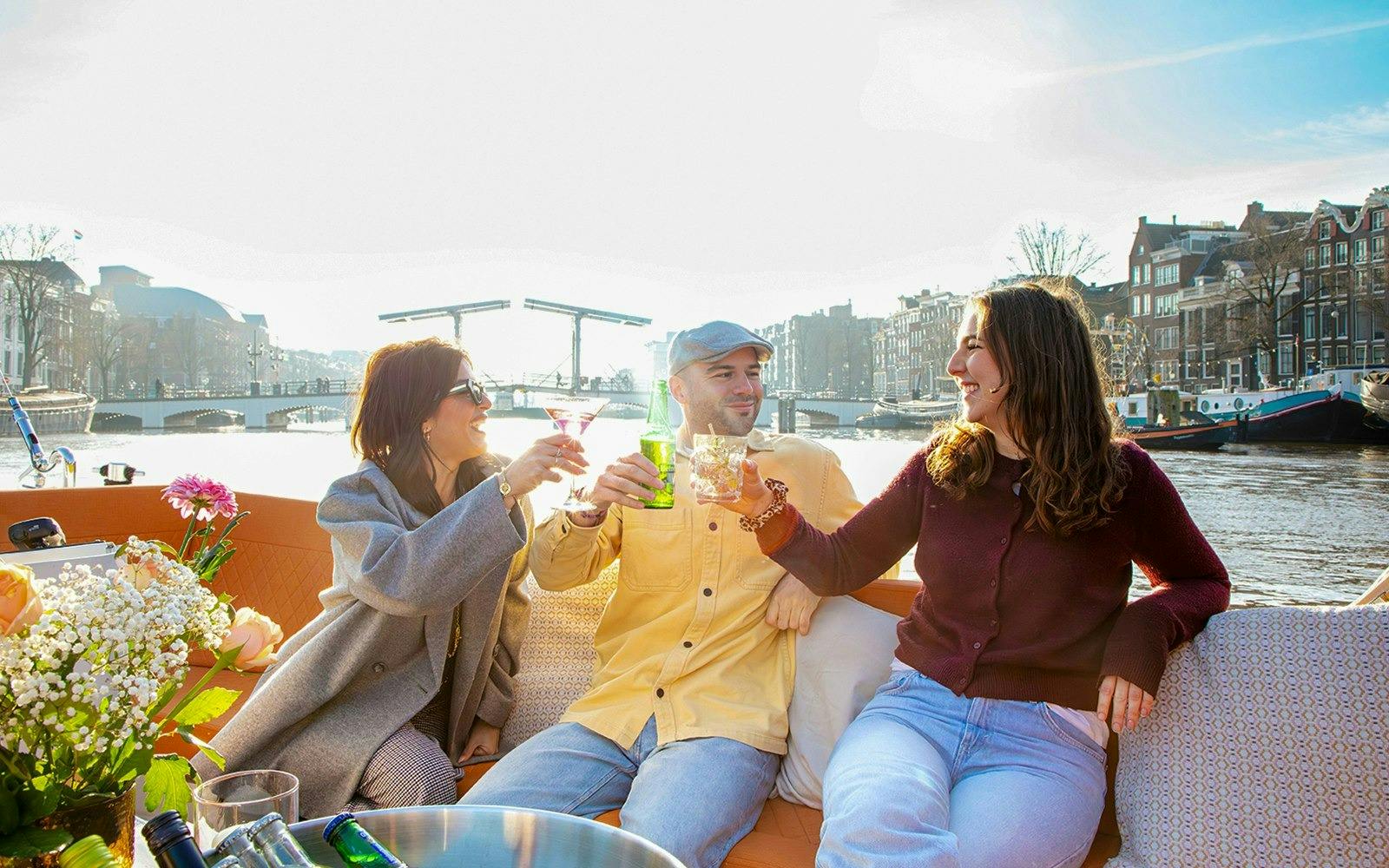 Amsterdam Canal Cruise Ticket with Pizza and Drinks Thrillark