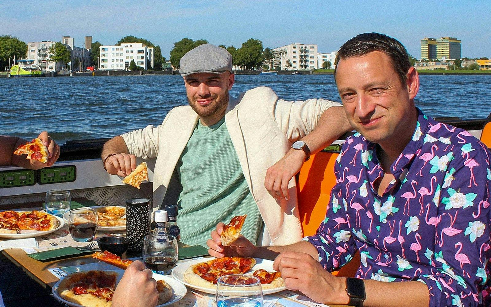 Amsterdam Canal Cruise Ticket with Pizza and Drinks Category