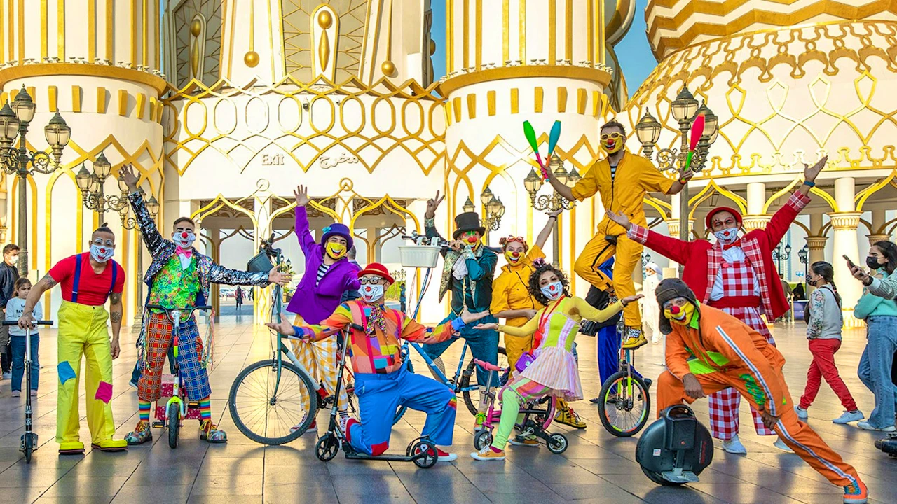 Dubai Aquarium + Global Village