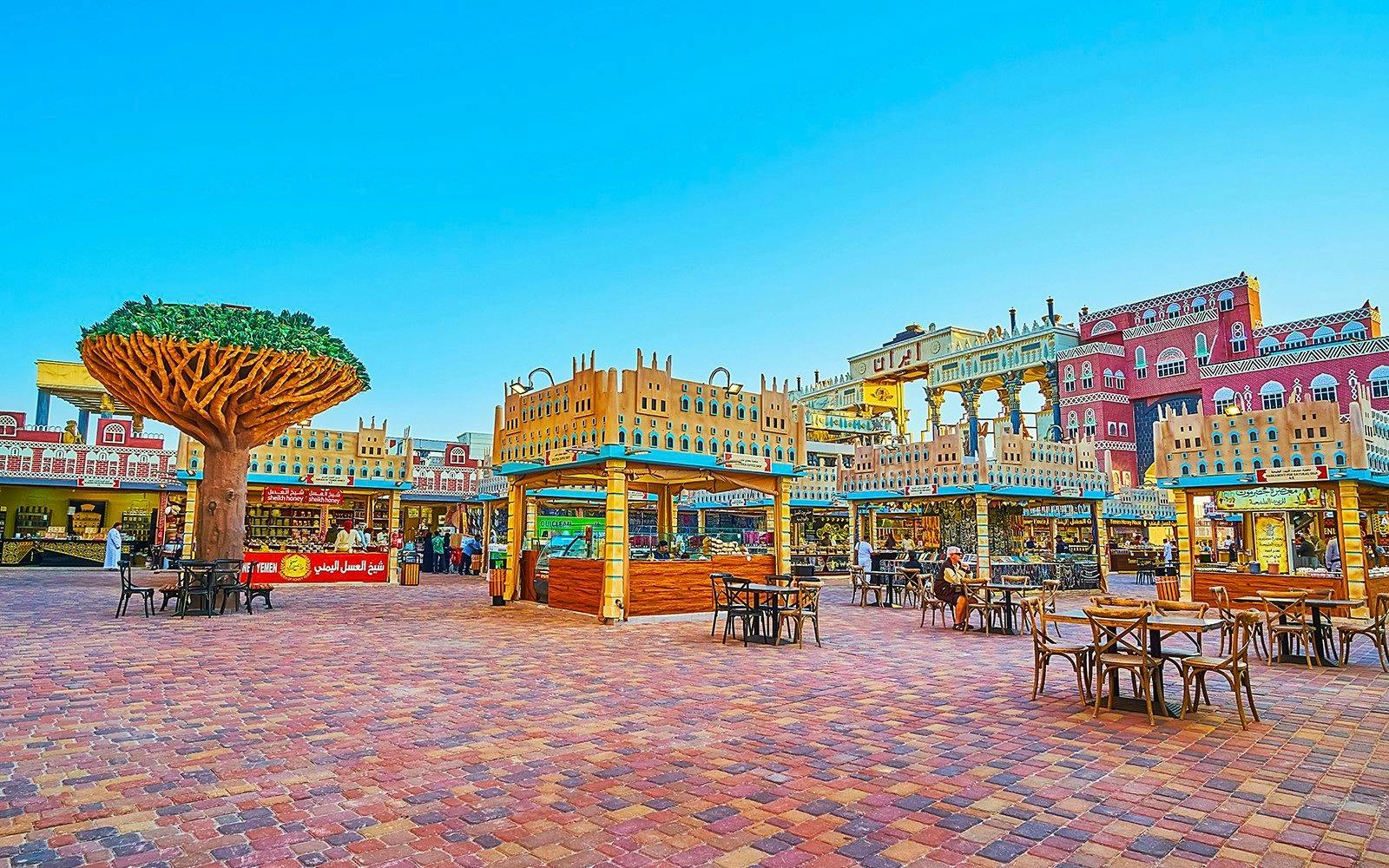Dubai Aquarium + Global Village 