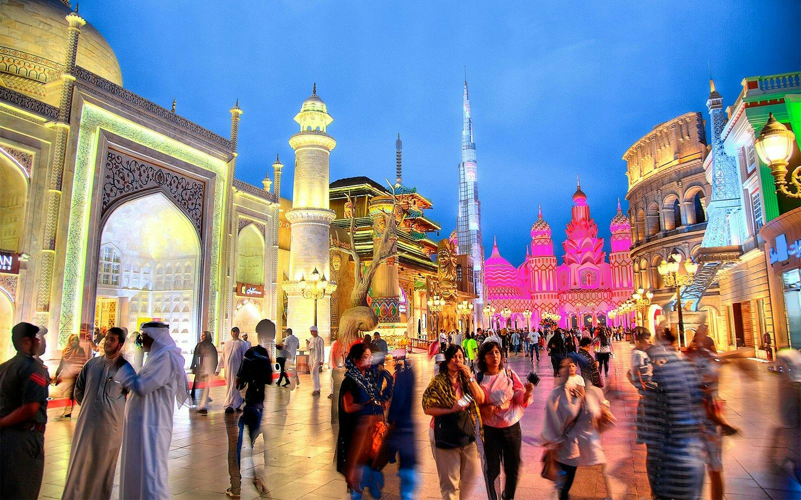 Dubai Safari Park + Global Village Ticket  