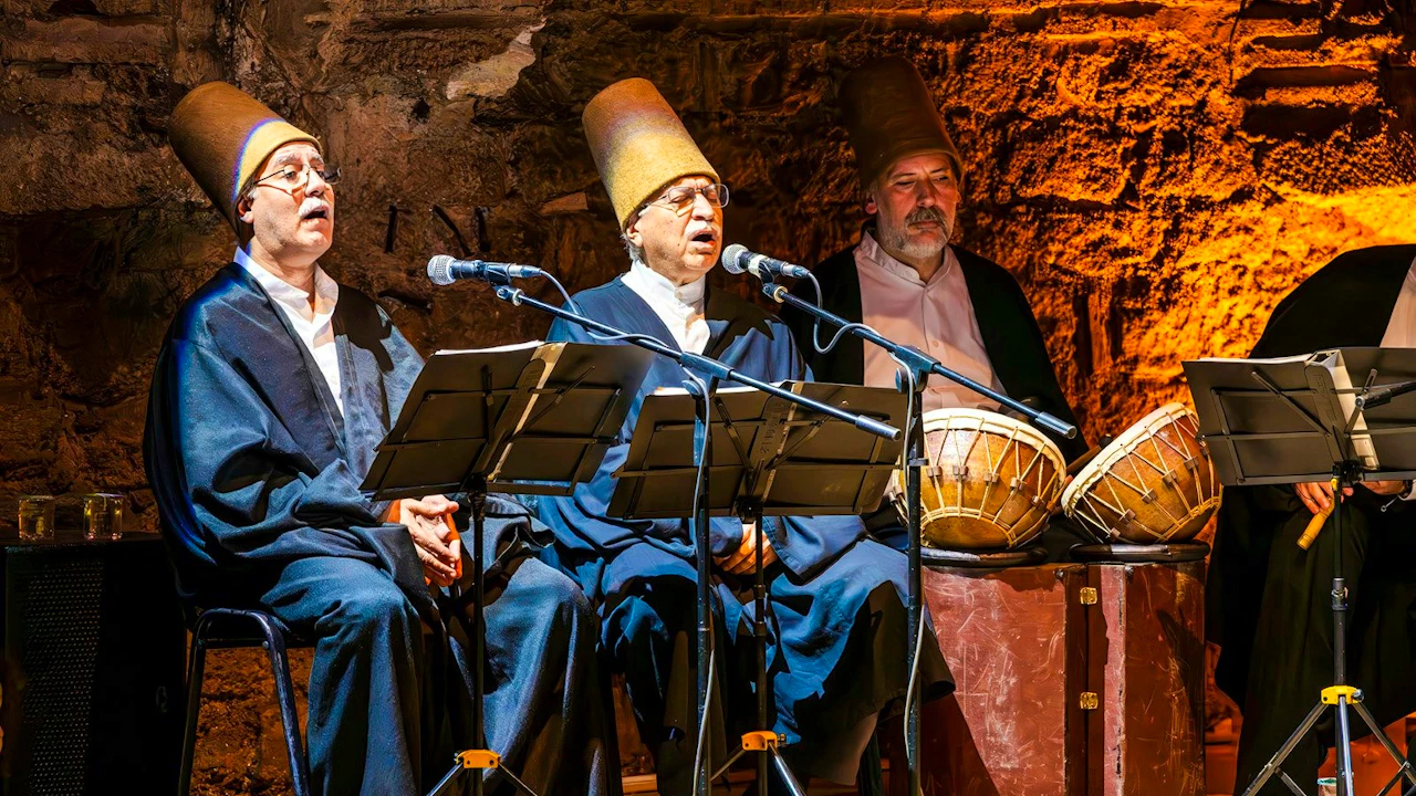 Istanbul Hodjapasha Whirling Dervishes Show & Exhibition Ticket Thrillark
