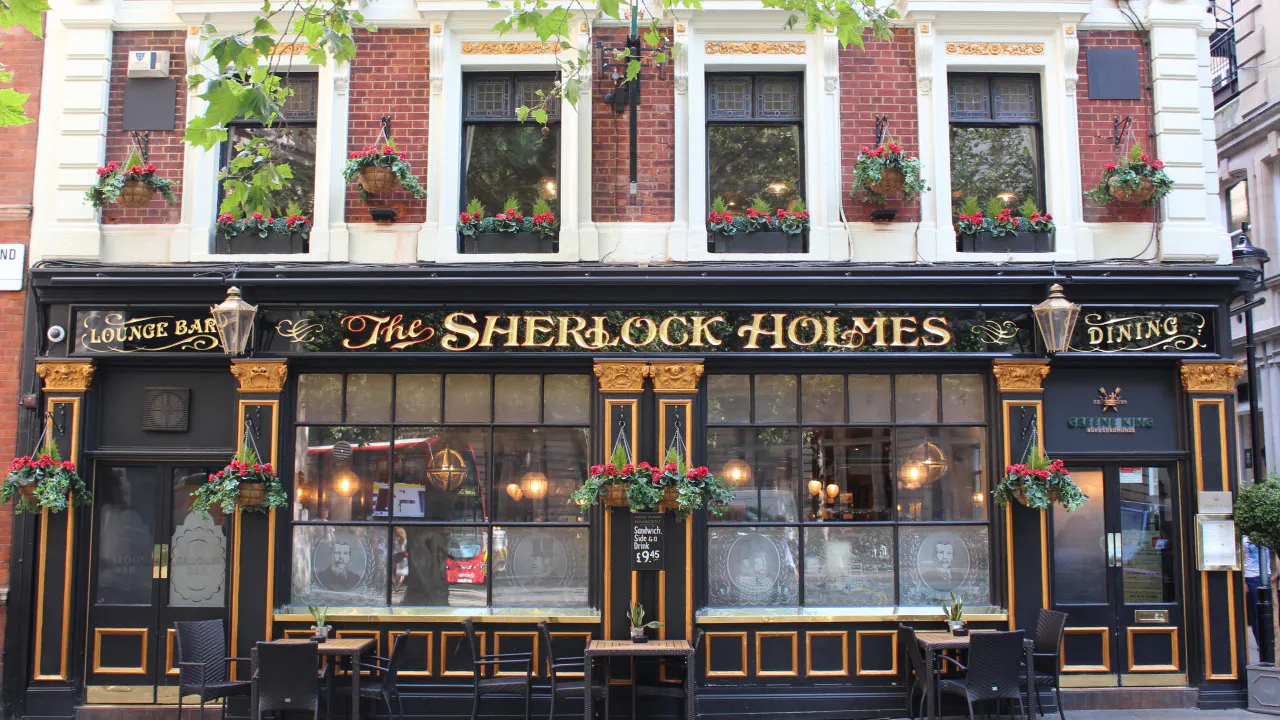 Sherlock Holmes Walking Tour
