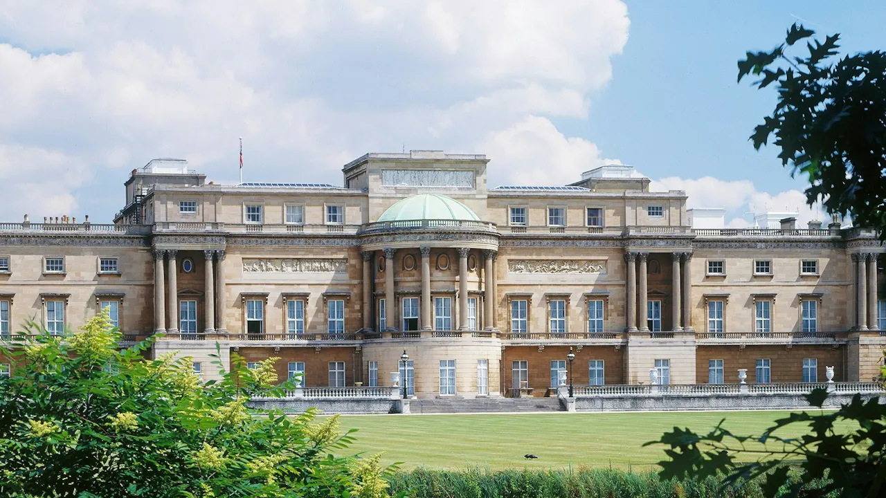 The Royal Mews at Buckingham Palace Ticket