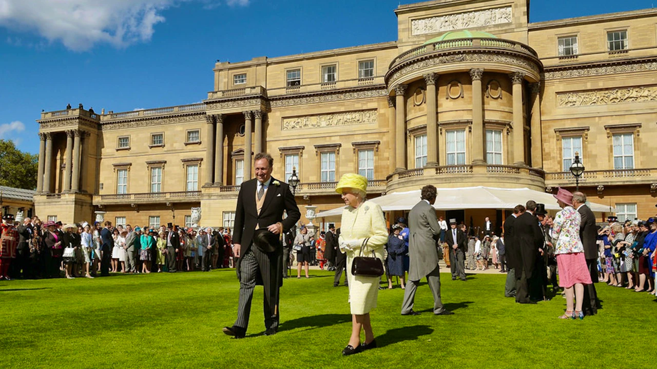 The Royal Mews at Buckingham Palace Ticket