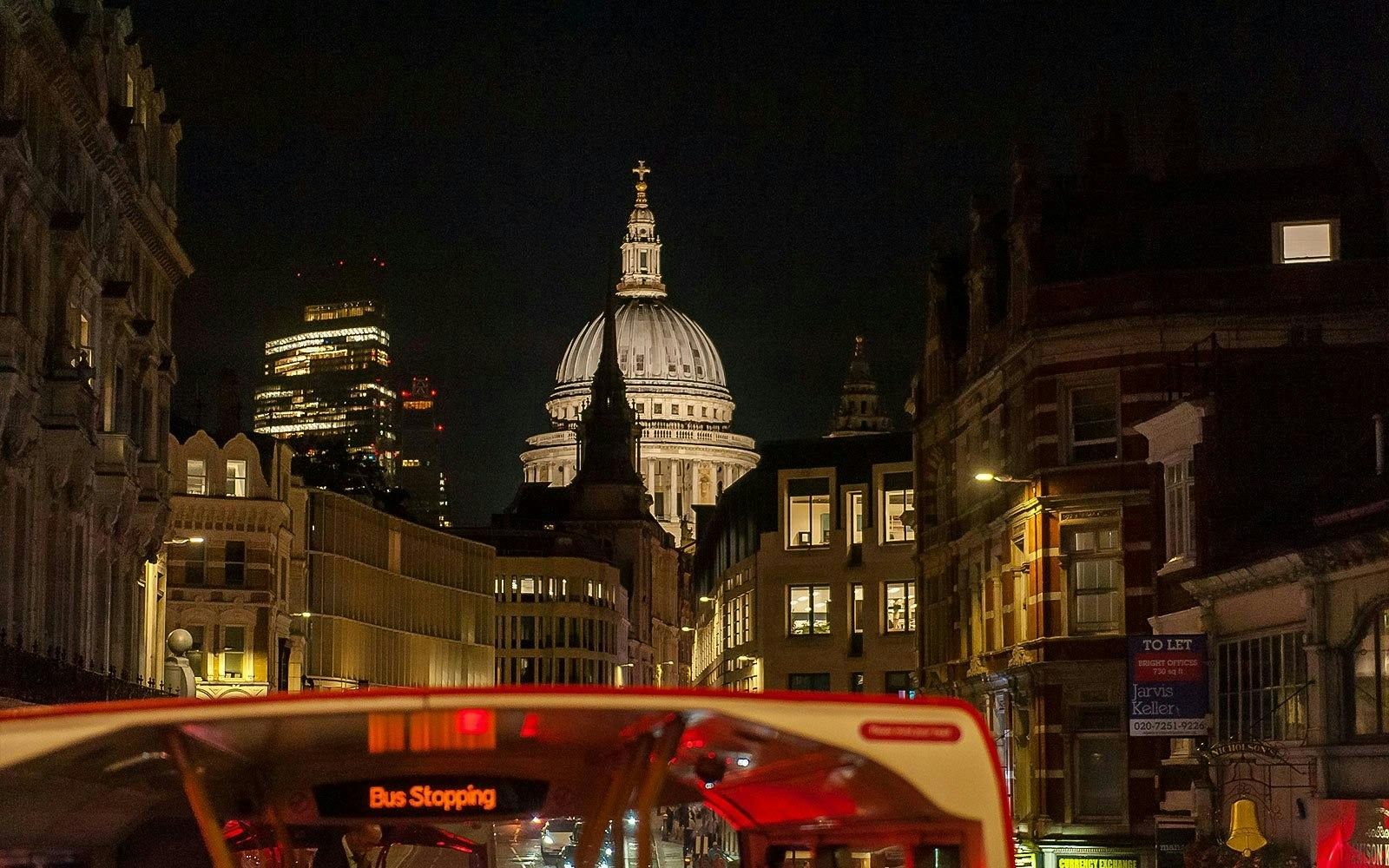 London Hop-on Hop-off Bus Tour Ticket 