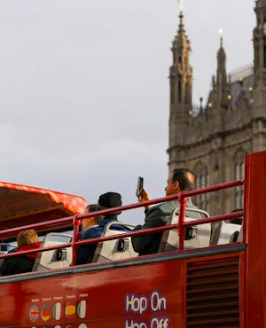 London Hop-on Hop-off Bus Tour Ticket