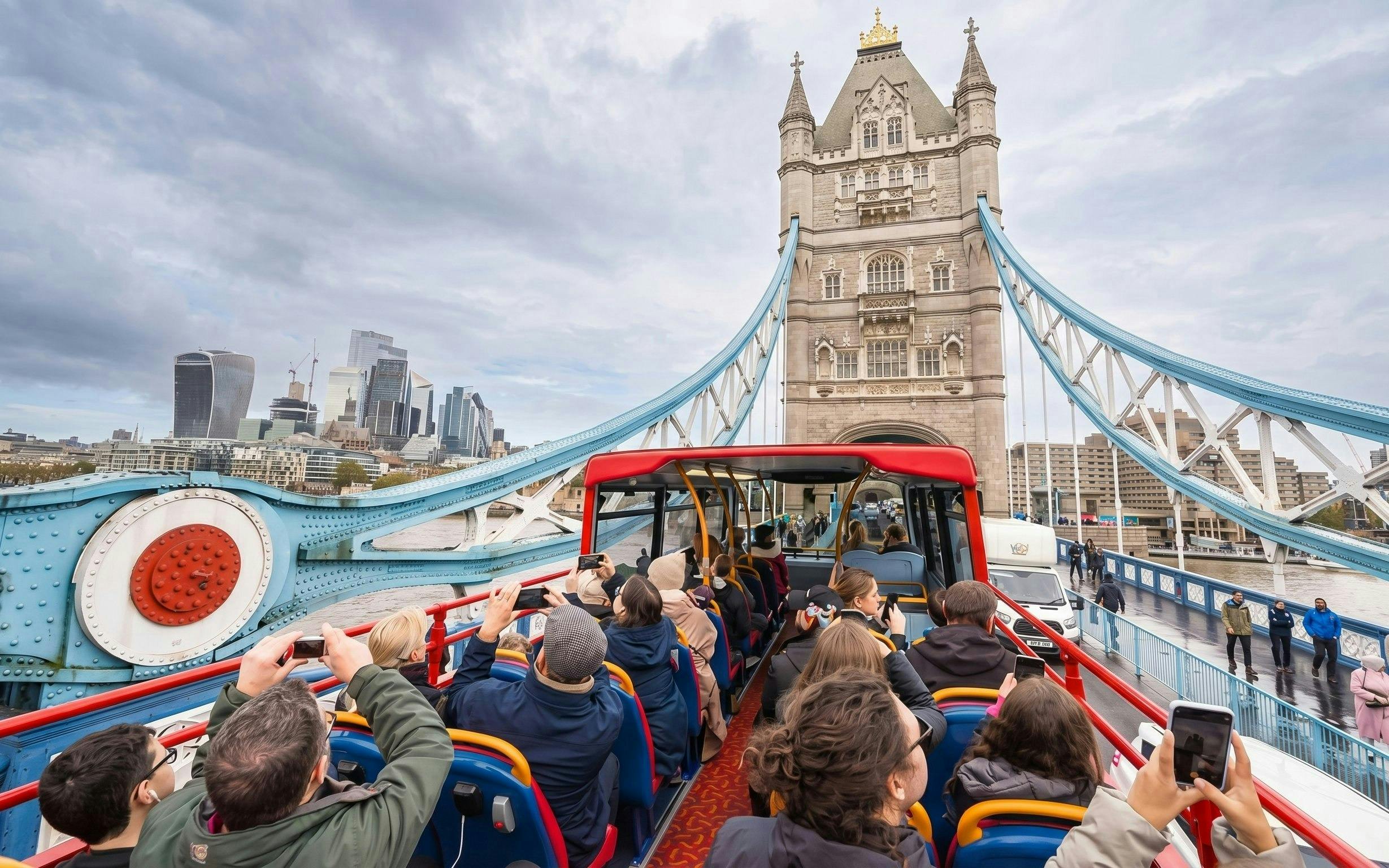 London Hop-on Hop-off Bus Tour Ticket Discount
