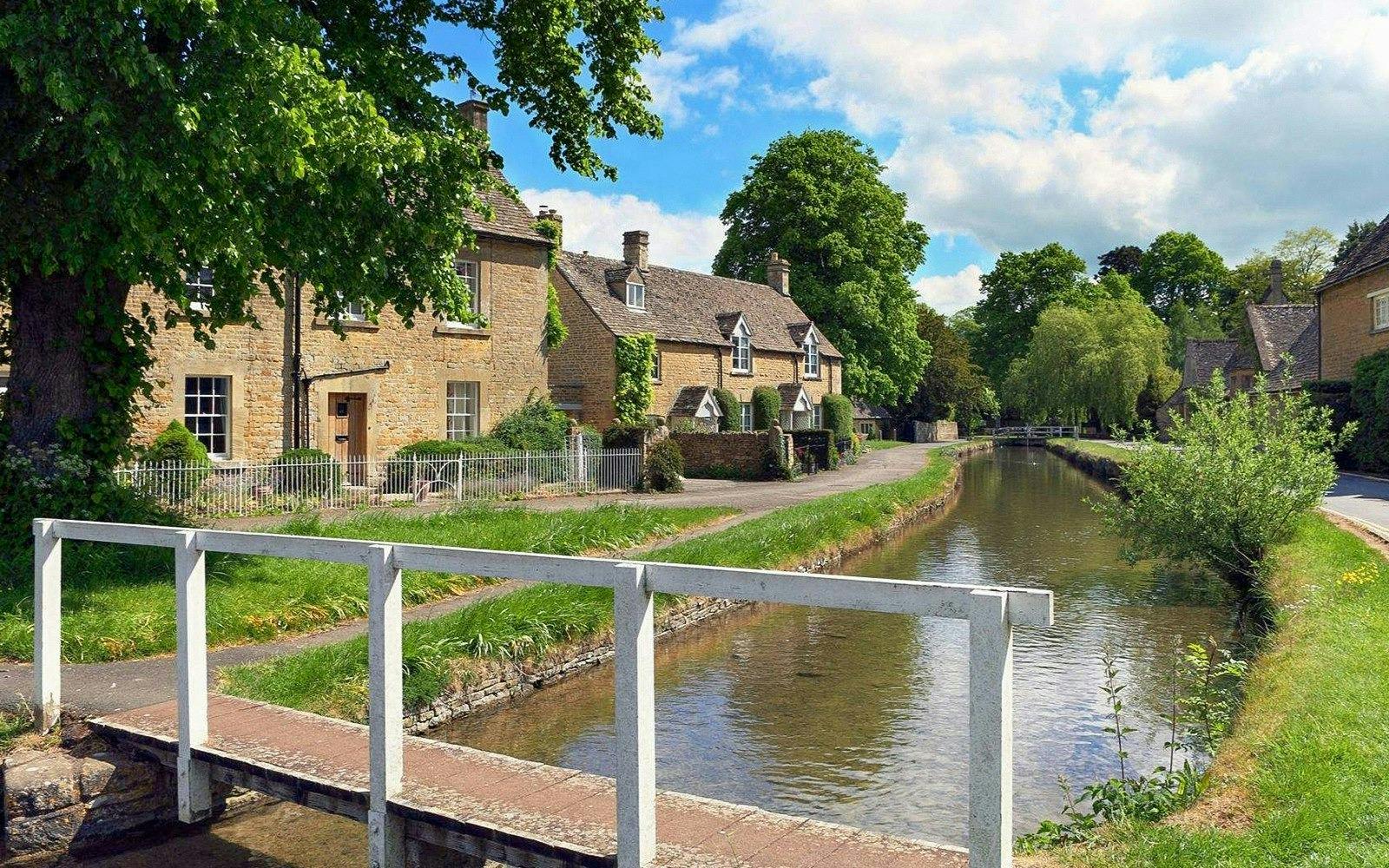Oxford, Stratford, Cotswolds & Warwick Castle Tour Review