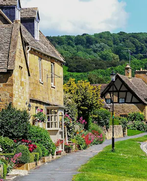 Oxford, Stratford, Cotswolds & Warwick Castle Tour