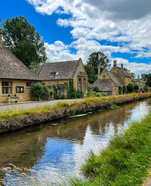 Cotswolds Village Tour with Lunch