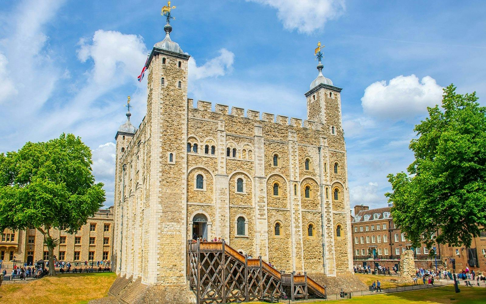 Leeds Castle, Canterbury, Dover & Greenwich Tour  