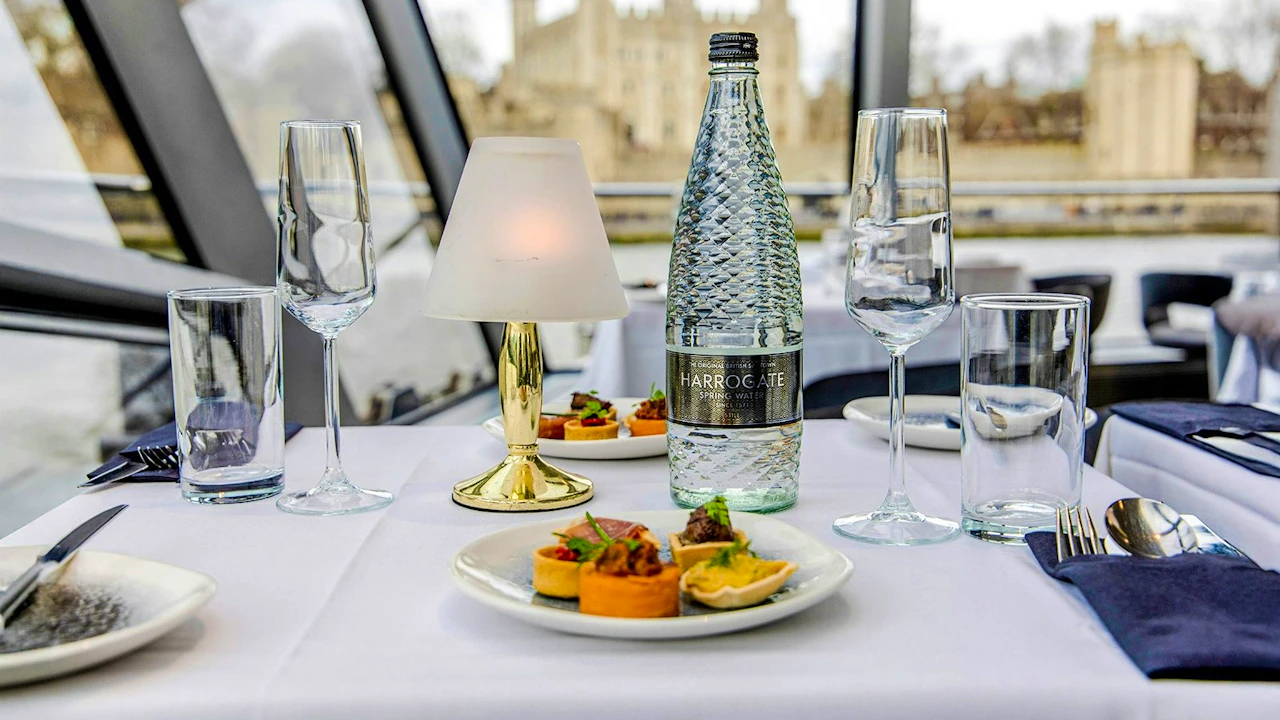 London Dinner Cruise on the River Thames