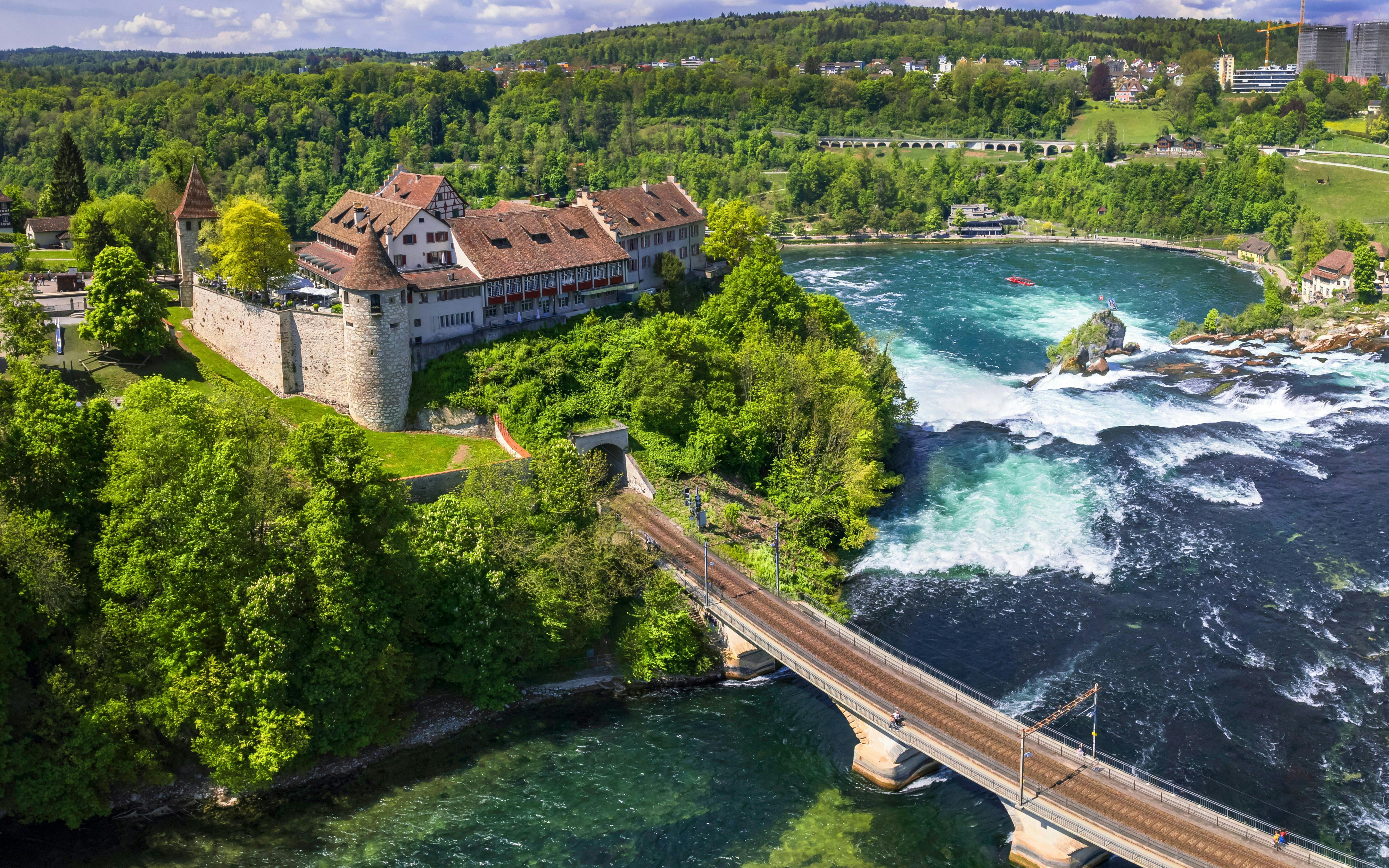 Zurich Sightseeing Tour with Lake Cruise 