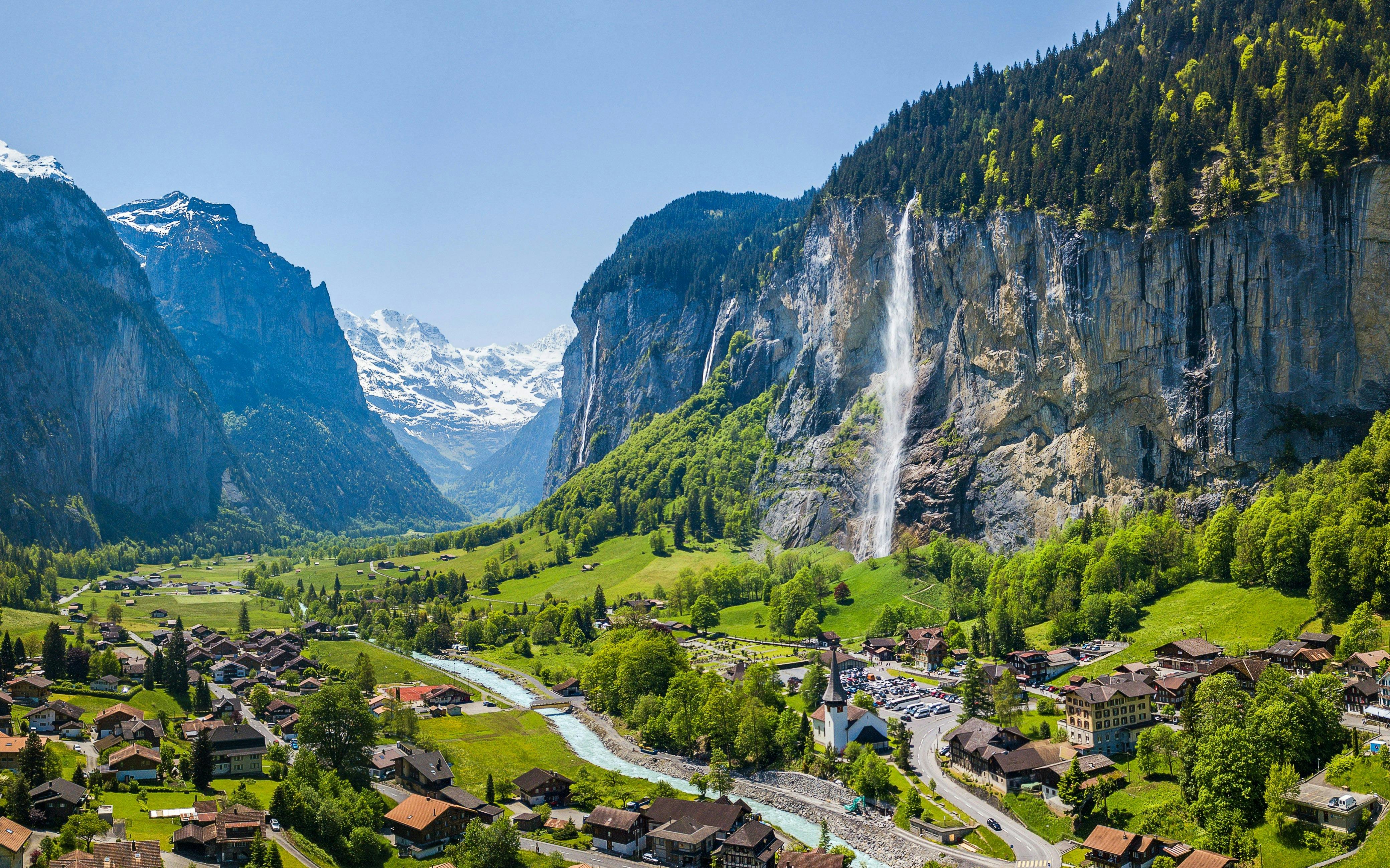 Grindelwald, Interlaken & Lauterbrunnen Tour Ticket
