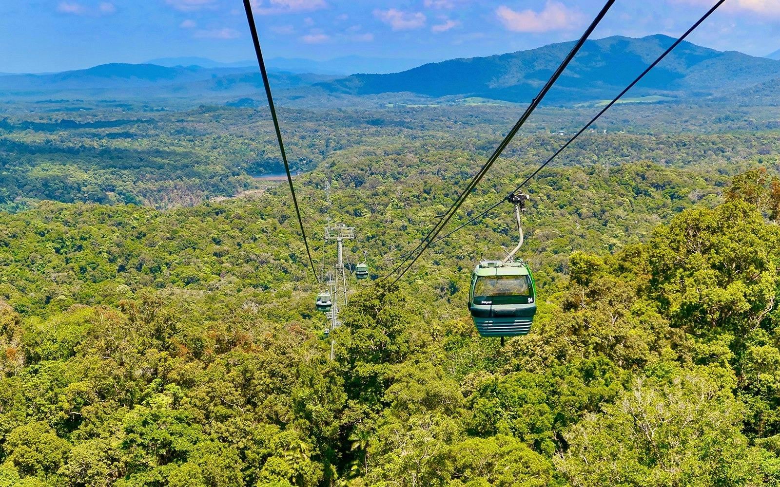 Skyrail Cableway & Kuranda Scenic Train with Hostel Transfer Category