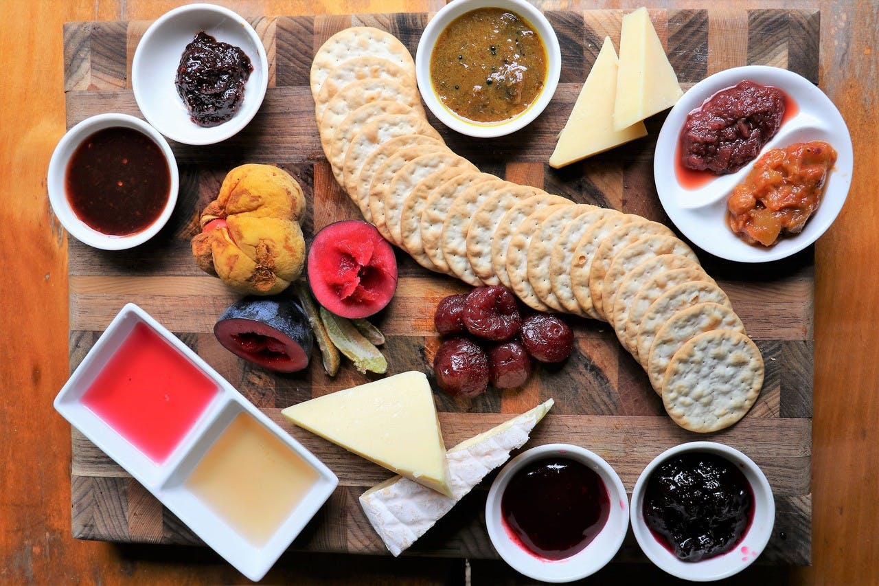 Cairns: Australian Outback Food and Wine Tasting Tour & Northern Beaches Thrillark